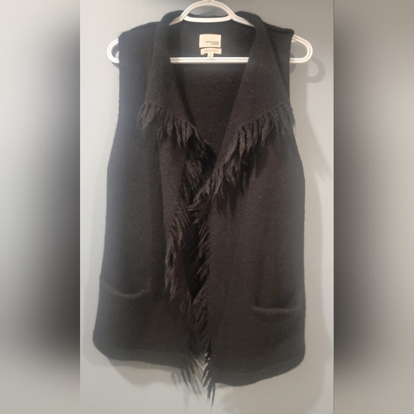 ARITZIA Wilfred Free Black Fei Fei fringe vest Alpaca & Wool blend - Picture 2 of 7